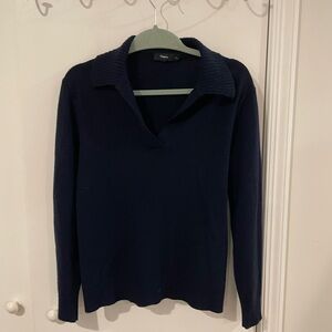 Theory Women's Deep Blue V-Neck Sweater